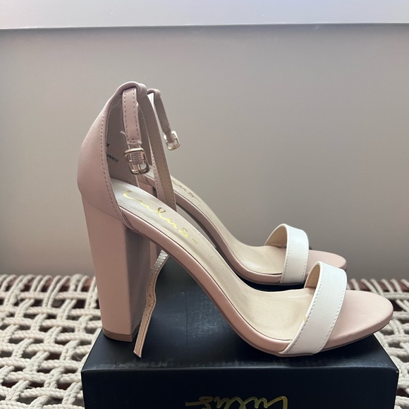 Lulus heels - Picture 2 of 4